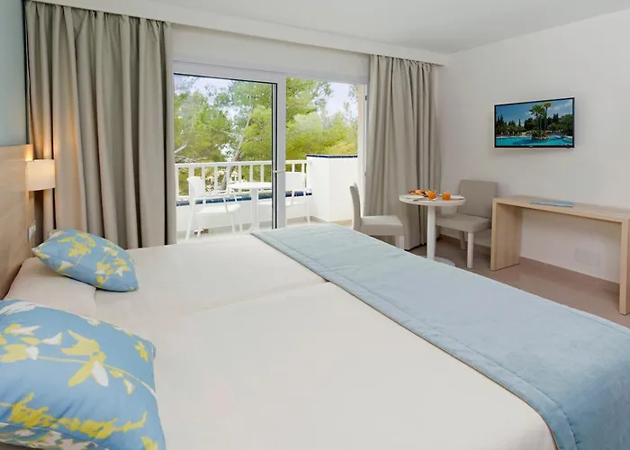 Hsm Solivera 4* Пагуэра