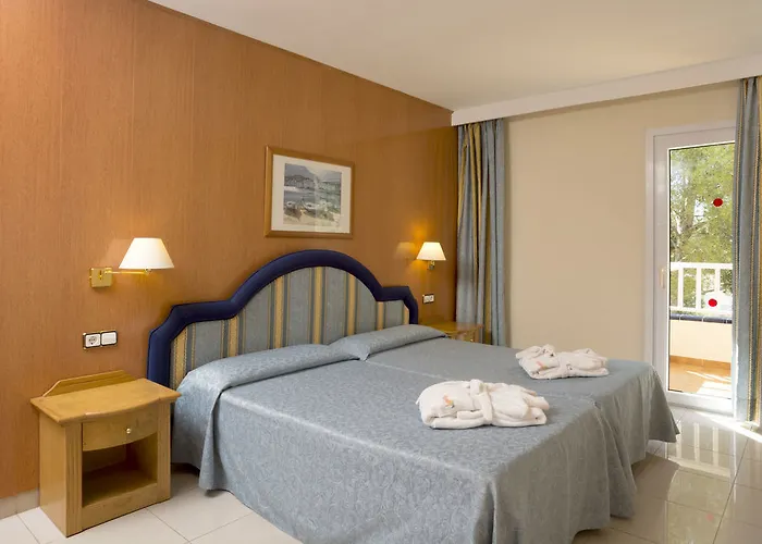 Hsm Solivera 4* Пагуэра