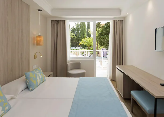 Hotel Hsm Solivera 4*