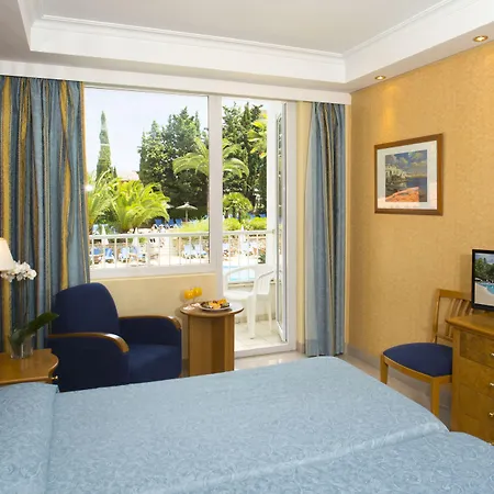 Hsm Solivera Hotel 4*